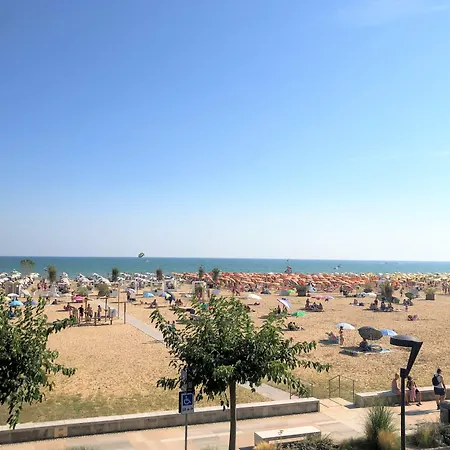 Apartament Sabrina - 50m From The